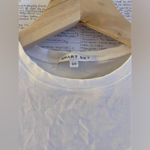 the Y2K Smart Set White Floral Baby Tee - Picture 2 of 2